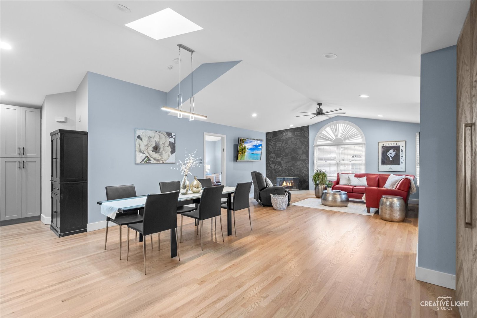 838 Havenshire Road Naperville, IL 60565 - Photo 7 of 48 a living room with furniture and wooden floor