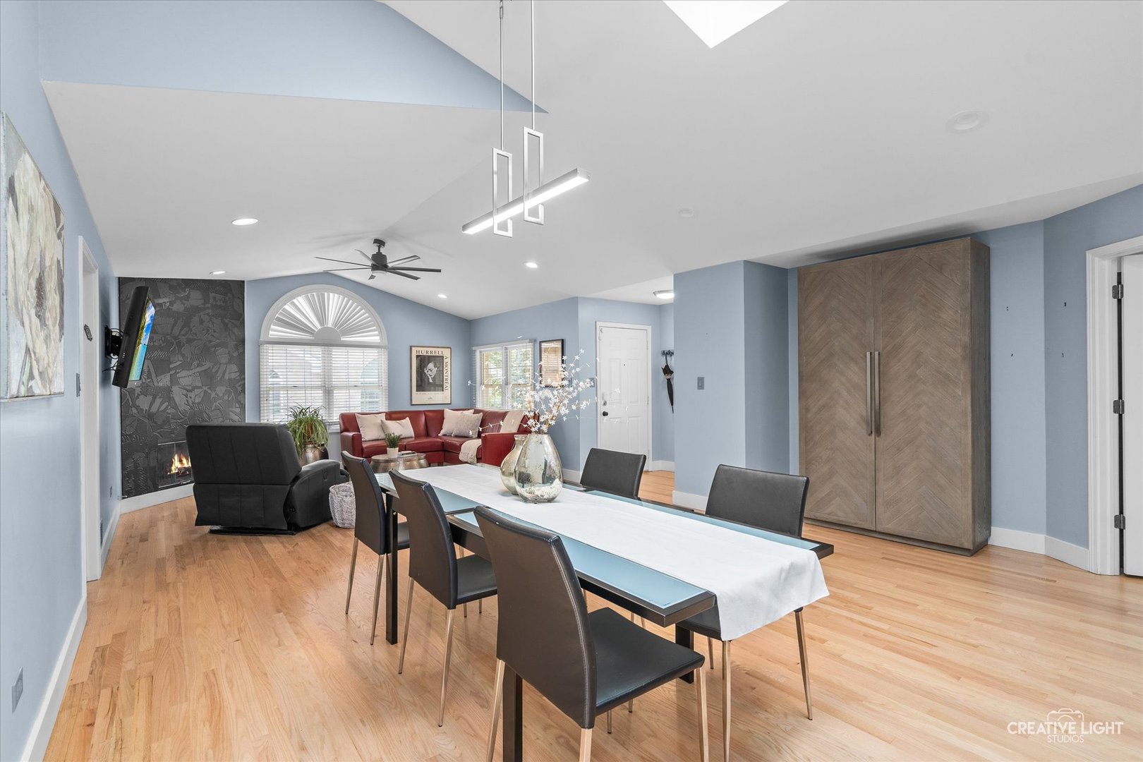 838 Havenshire Road Naperville, IL 60565 - Photo 8 of 48 a view of a dining room with furniture