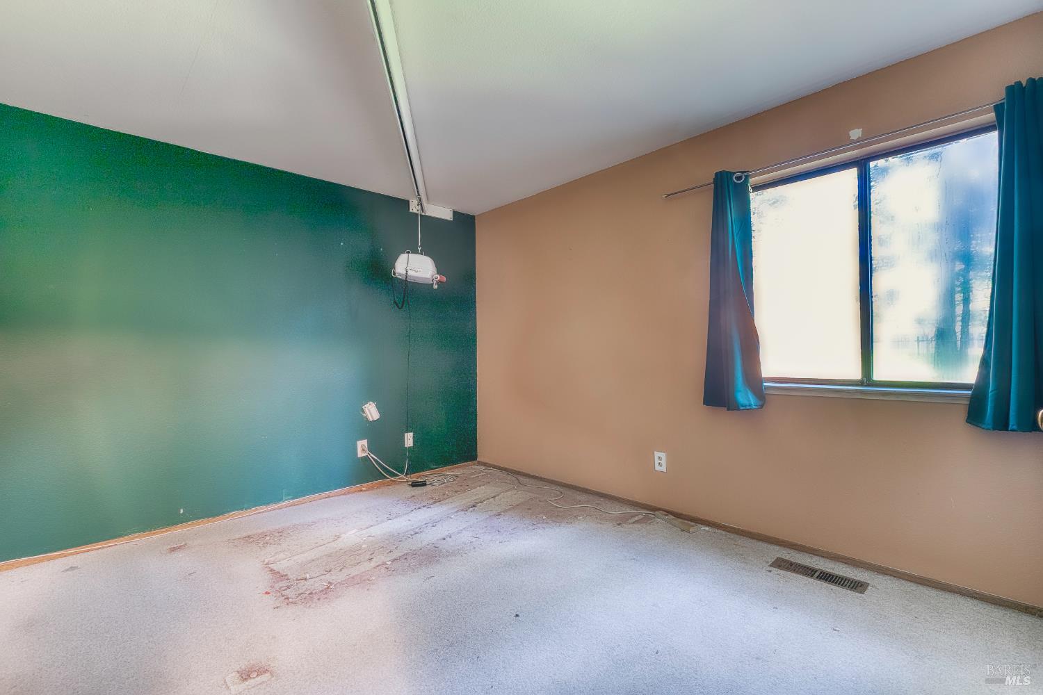 901 Russell Avenue, Unit 136 Santa Rosa, CA 95403 - Photo 27 of 34