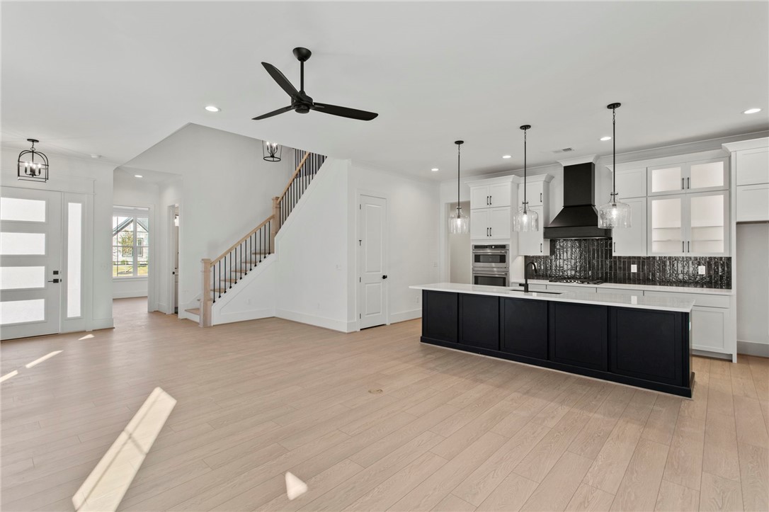 111 Pine Hill Way Clemson, SC 29631 - Photo 11 of 33