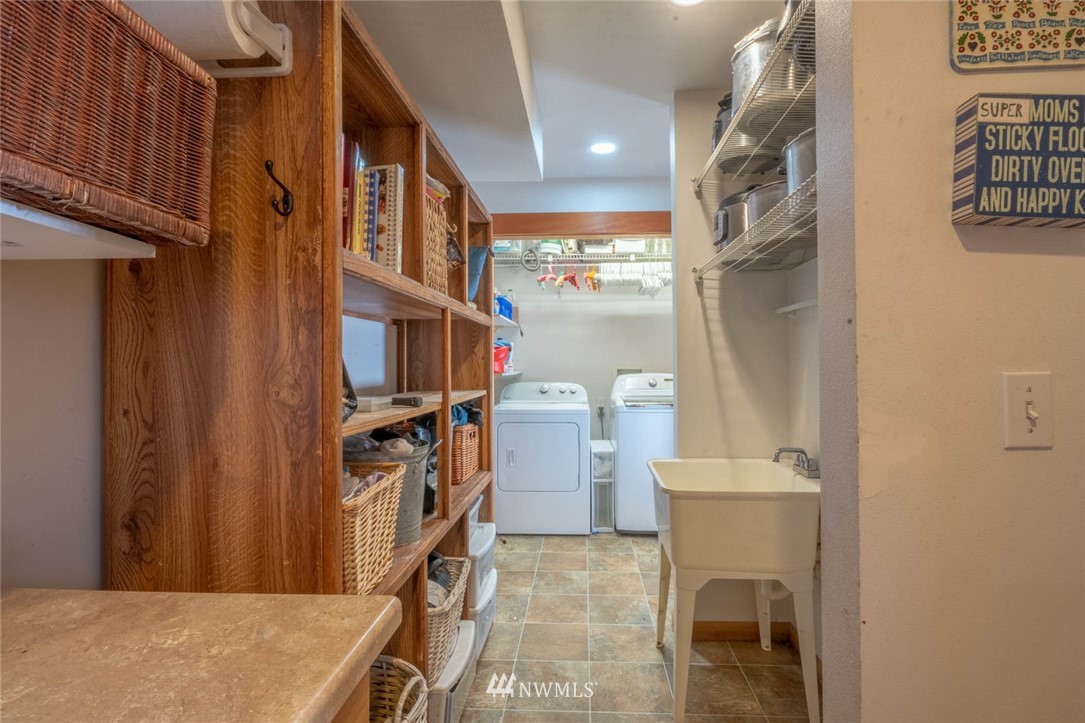 8743 Green Road Burlington, WA 98233 - Photo 10 of 25 Gallery Image 10