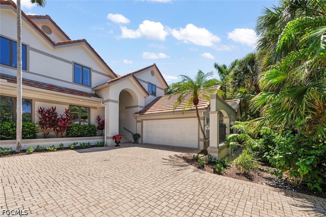 2548 Wulfert Road Sanibel, FL 33957 - Photo 38 of 42