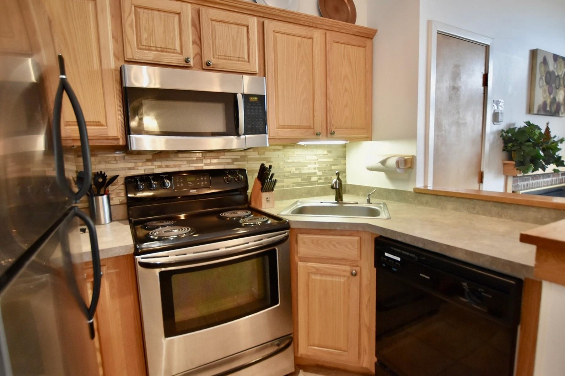 201 Old Mill Road, Unit A3 Killington, VT 05751 - Photo 11 of 21 Gallery Image 11