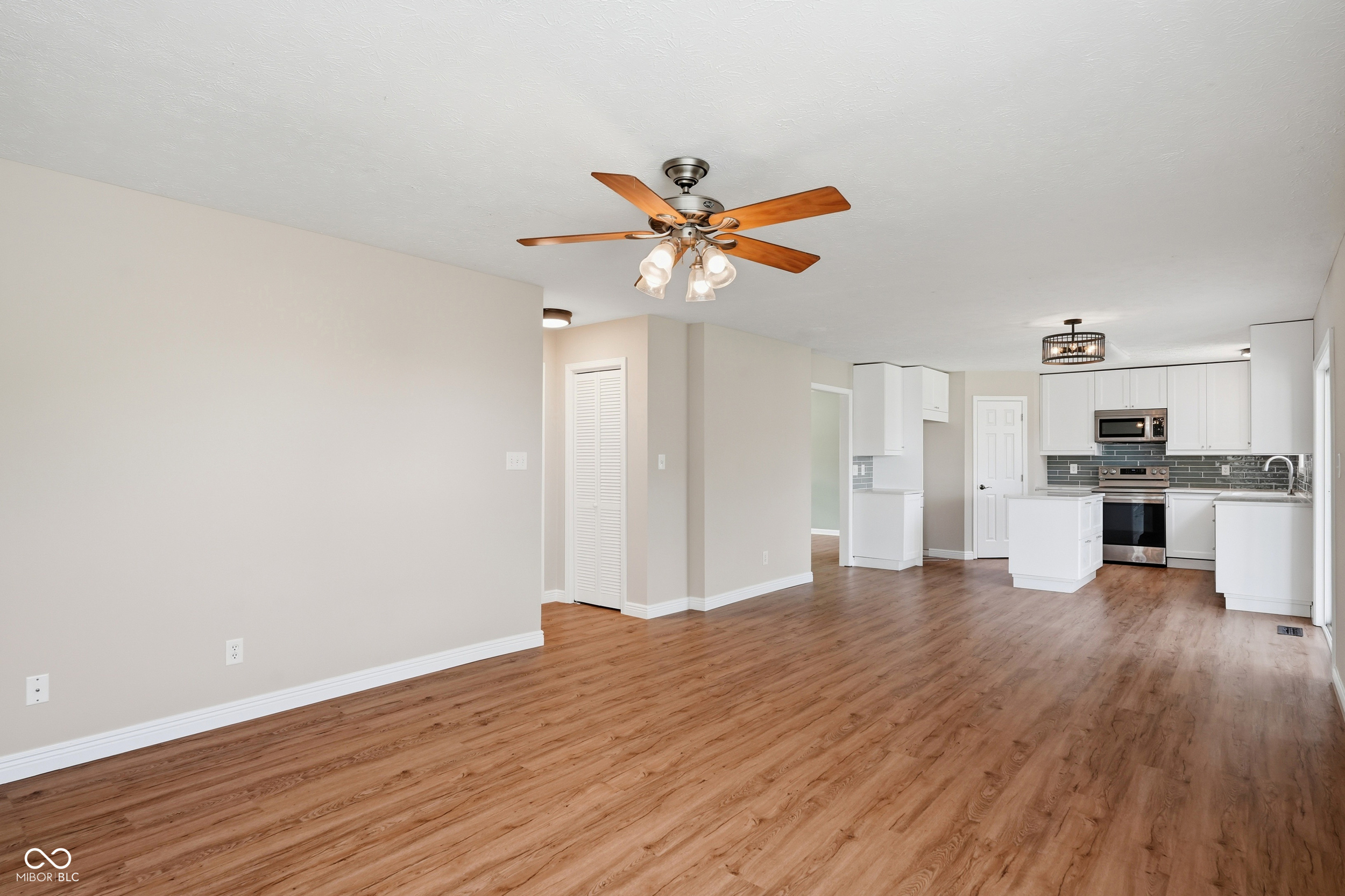 13089 Sinclair Place Fishers, IN 46038 - Photo 16 of 51