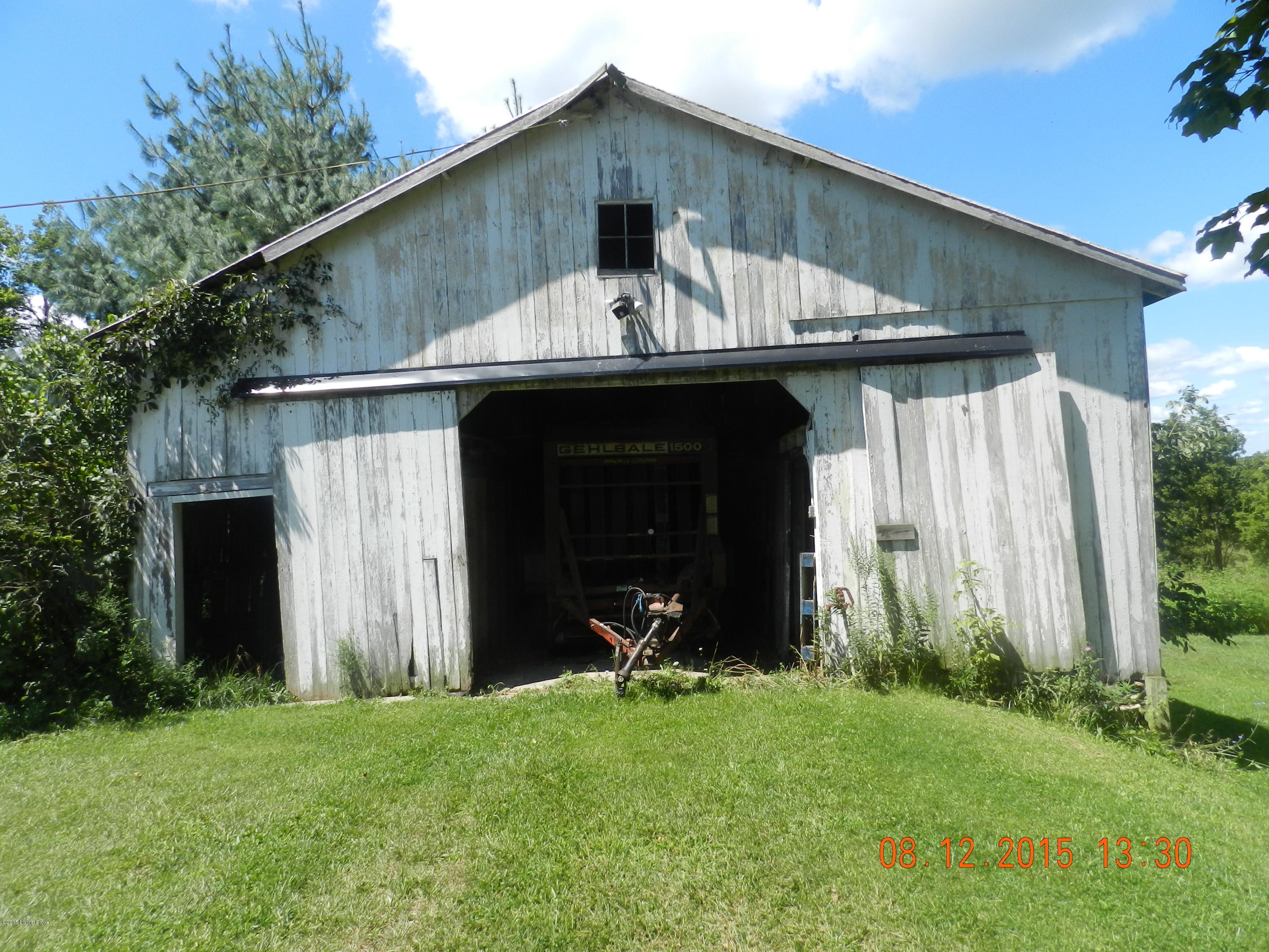 12378 Maddox Ridge Road Turners Station, KY 40075 - Photo 2 of 11 DSCN3265