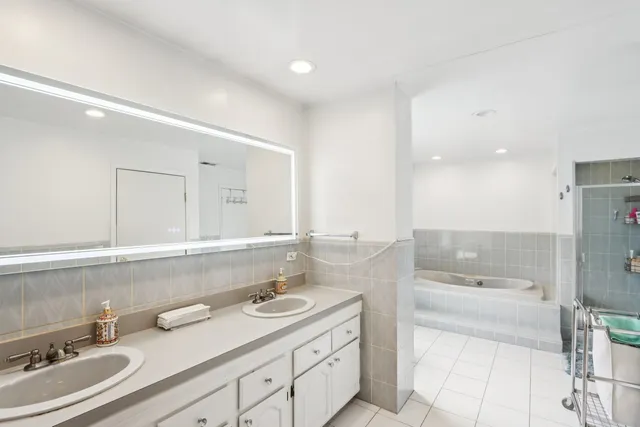 $899,000 | 6741 Ramona, Lincolnwood, IL 60712