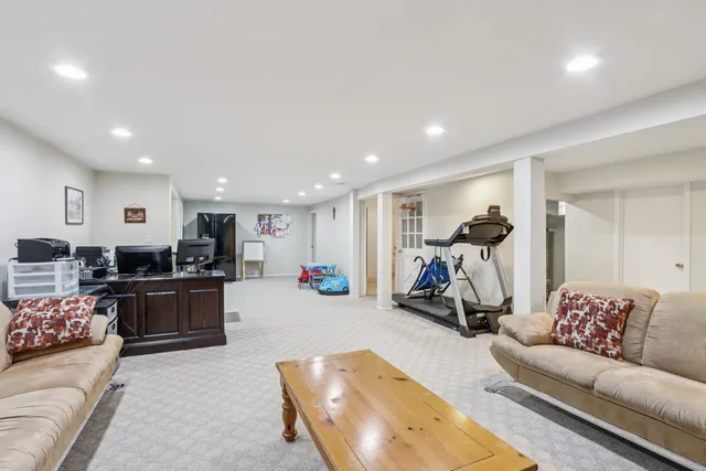 $899,000 | 6741 Ramona, Lincolnwood, IL 60712