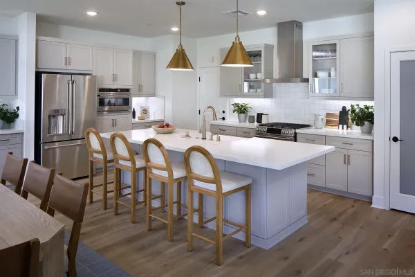 $1,195,000 | 35305 Ponderosa Place, Fallbrook, CA 92028