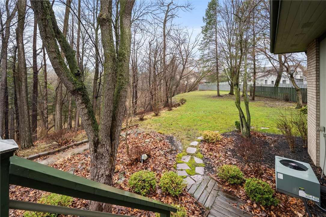 13 Shingle Mill Road Irondequoit, NY 14609 - Photo 49 of 50 Side area yard- partial privacy fence