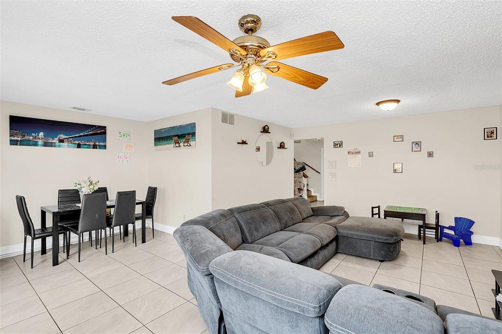 1612 Sandy Point Square, Unit 56 Orlando, FL 32807 - Photo 13 of 26