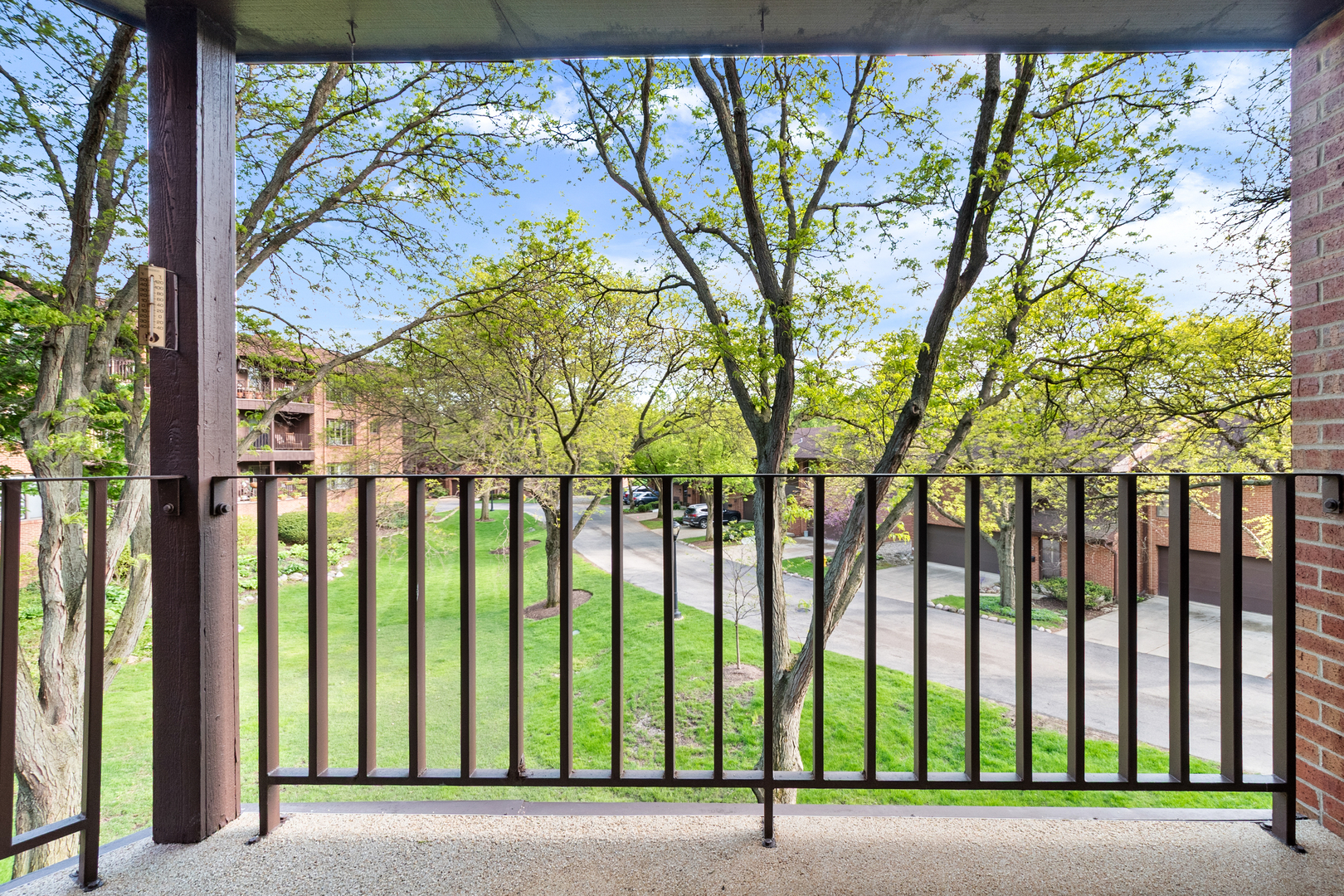 75 Boardwalk Place, Unit 203 Park Ridge, IL 60068 - Photo 18 of 24 Gallery Image 18