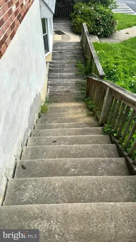 $2,500 | 610 South Cedar Lane, Upper Darby, PA 19082