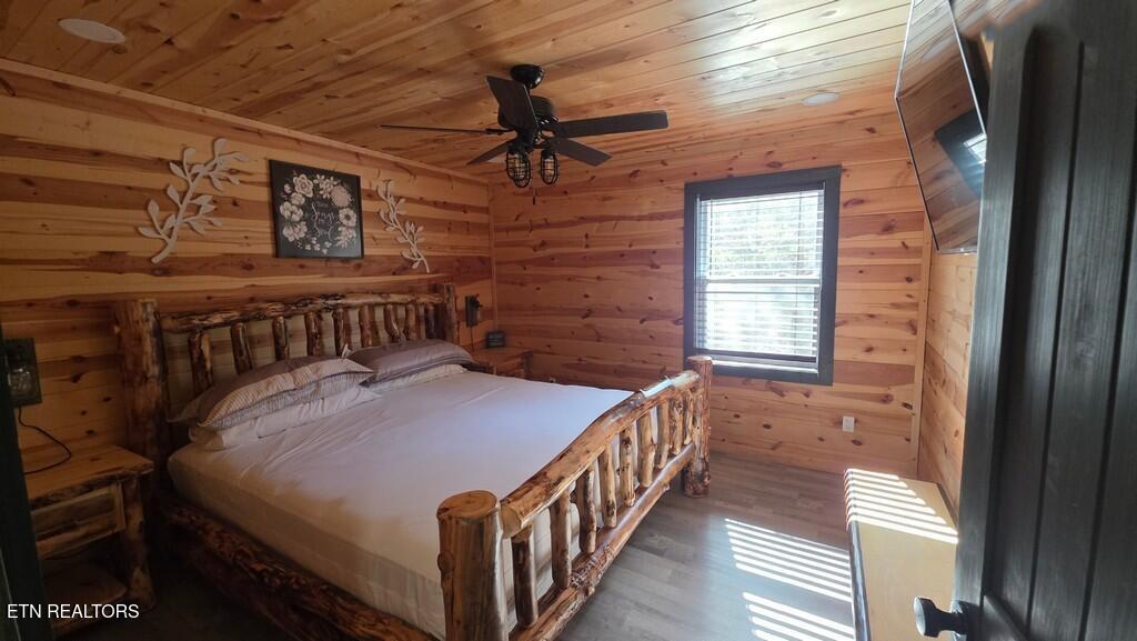 2869 Hatcher Mountain Road Sevierville, TN 37862 - Photo 32 of 43 Bed # 4