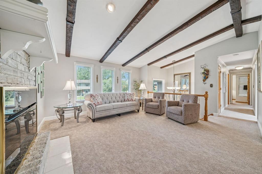 141 Saunders Station Road Trafford, PA 15085 - Photo 3 of 41 Gallery Image 3