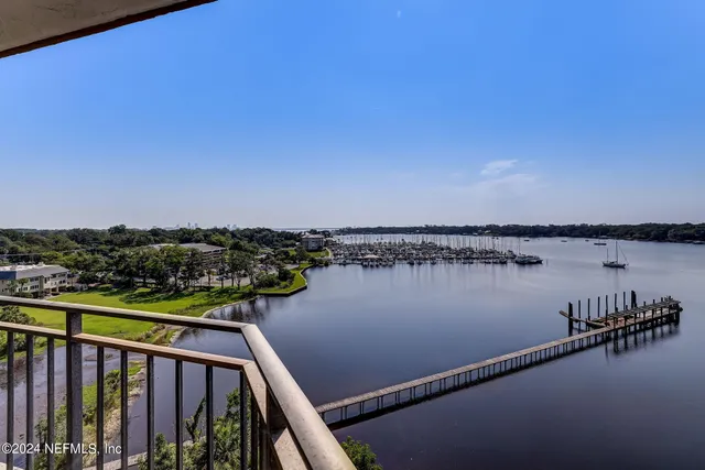 $649,000 | 4401 Lakeside Drive, Unit 903, Jacksonville, FL 32210