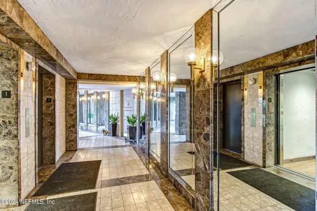 $649,000 | 4401 Lakeside Drive, Unit 903, Jacksonville, FL 32210