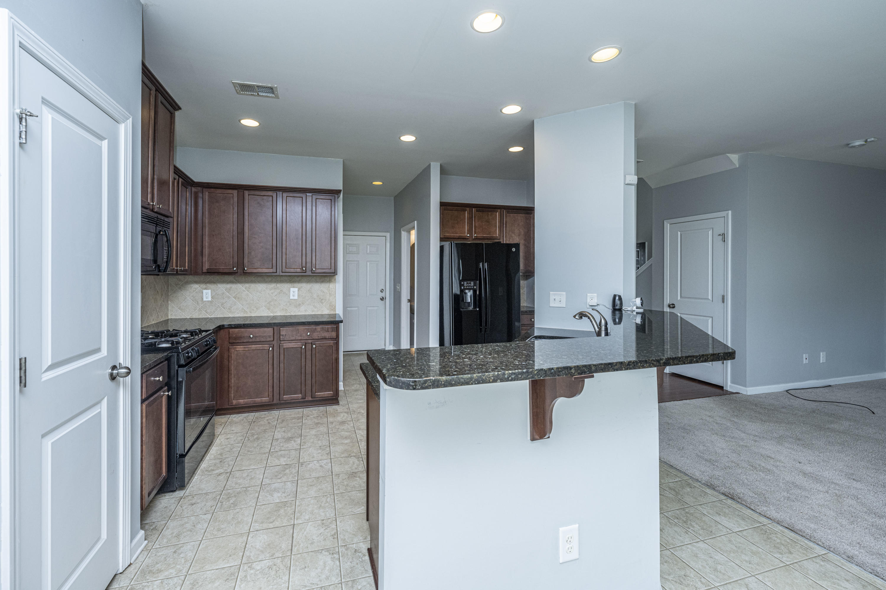 108 Radtko Road Summerville, SC 29486 - Photo 9 of 40 108RadtkoRd20