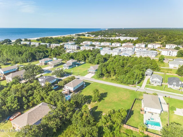 $72,000 | 208 White Harbor Road, Long Beach, MS 39560