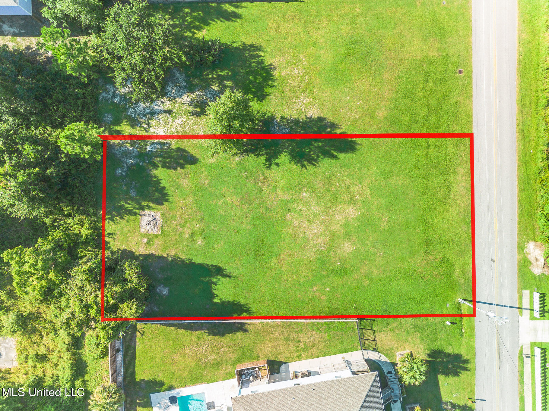 208 White Harbor Road Long Beach, MS 39560 - Photo 4 of 9 DJI_0411z