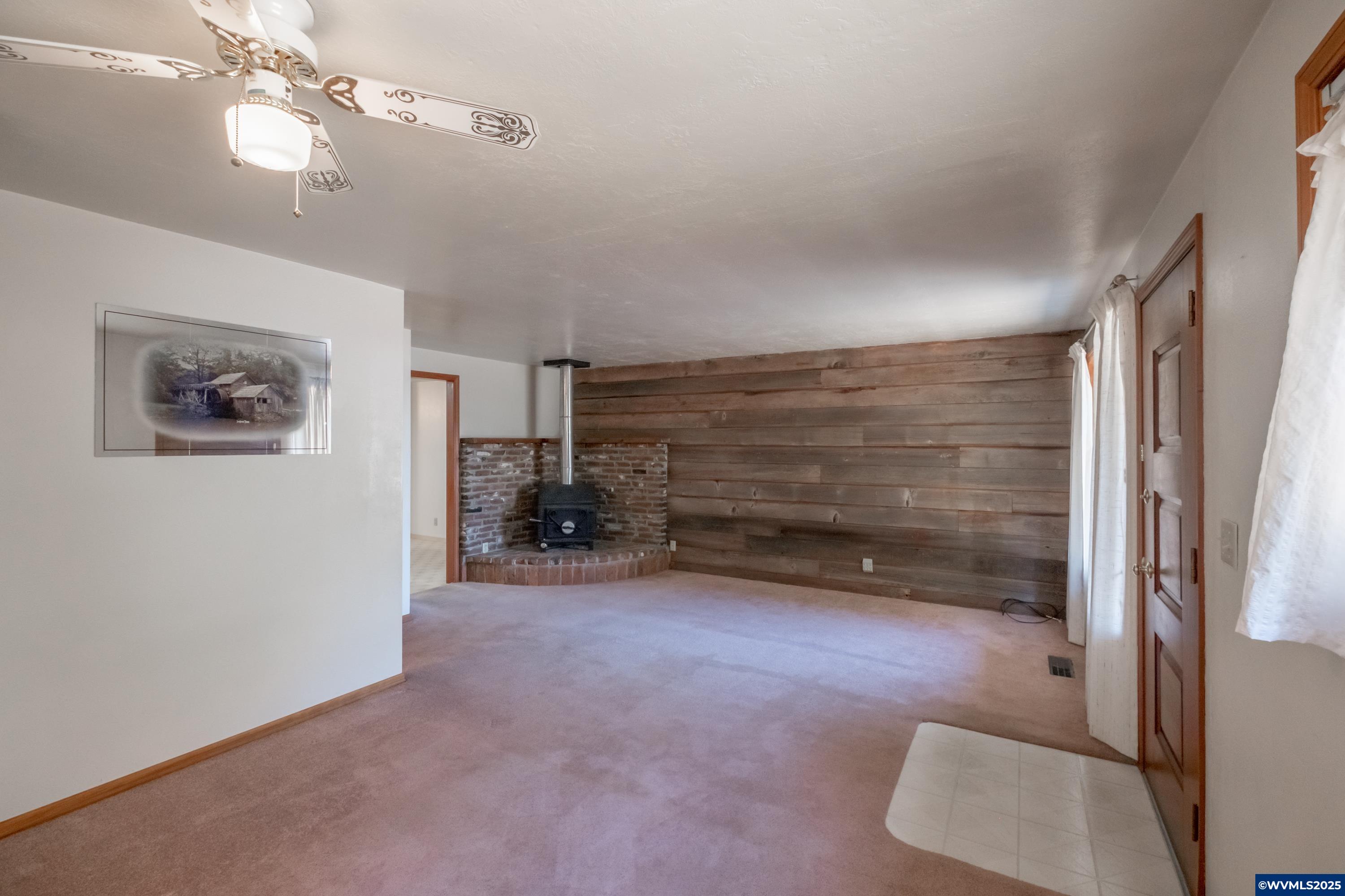 1825 Walker Road Northeast Salem, OR 97305 - Photo 14 of 50