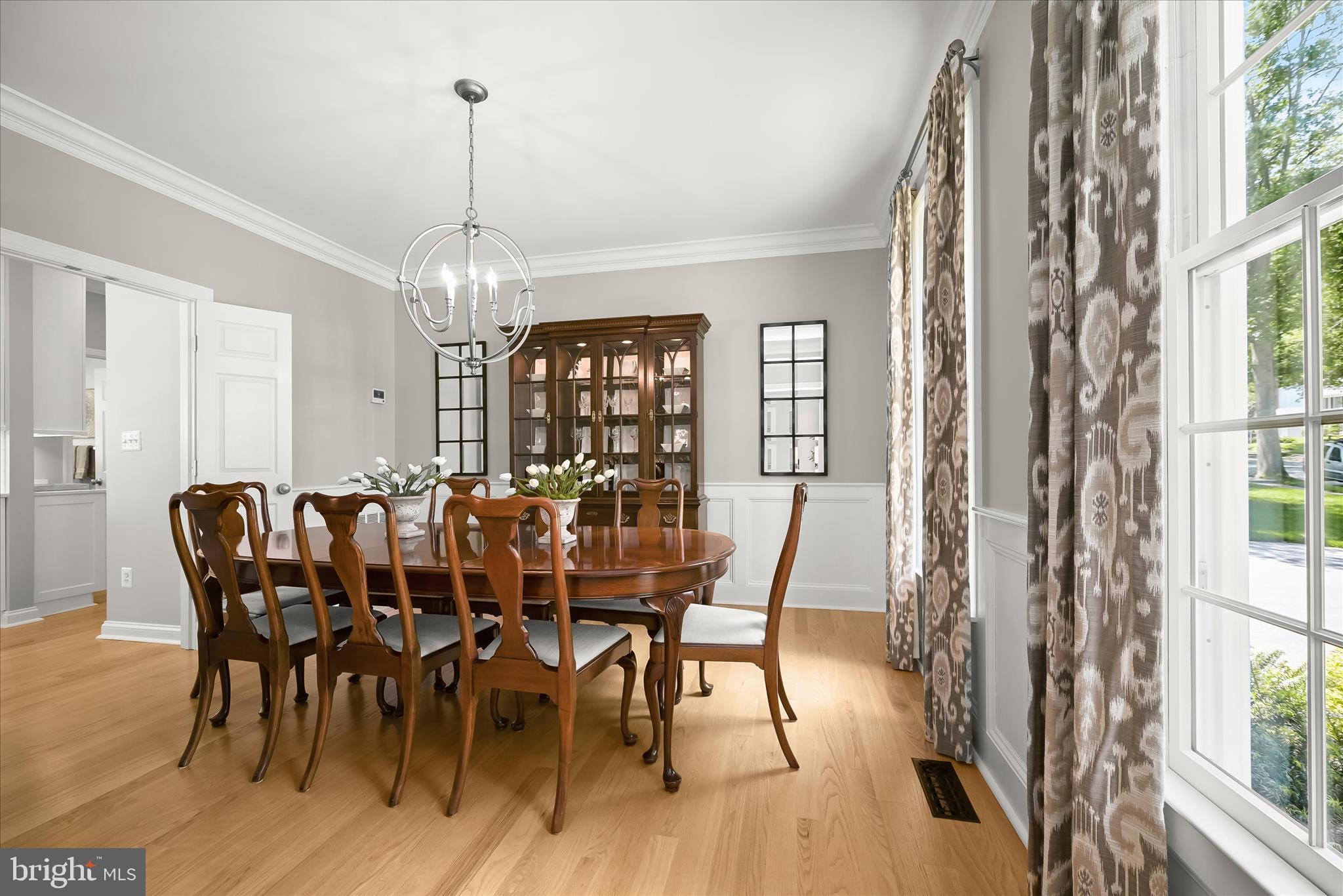 9717 Starling Road Ellicott City, MD 21042 - Photo 6 of 50 Formal Dining Room