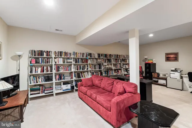 $600,000 | 917 Park Pl Drive, Cherry Hill, NJ 08002