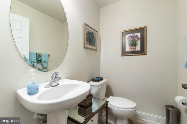 $575,000 | 917 Pacer Court, Cherry Hill, NJ 08002