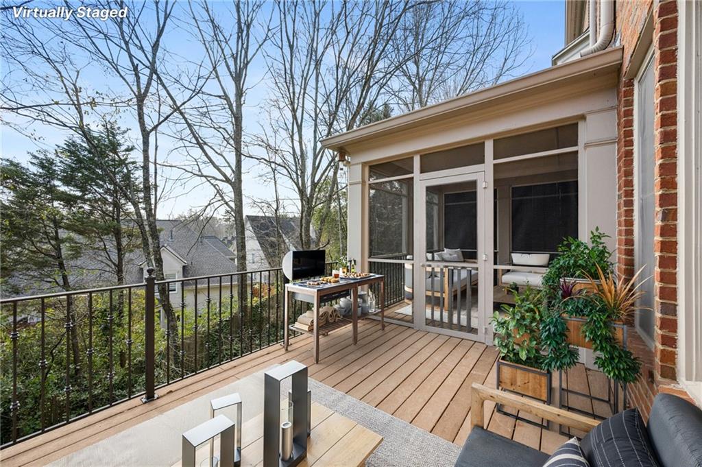 250 Enclave Circle Atlanta, GA 30342 - Photo 14 of 45