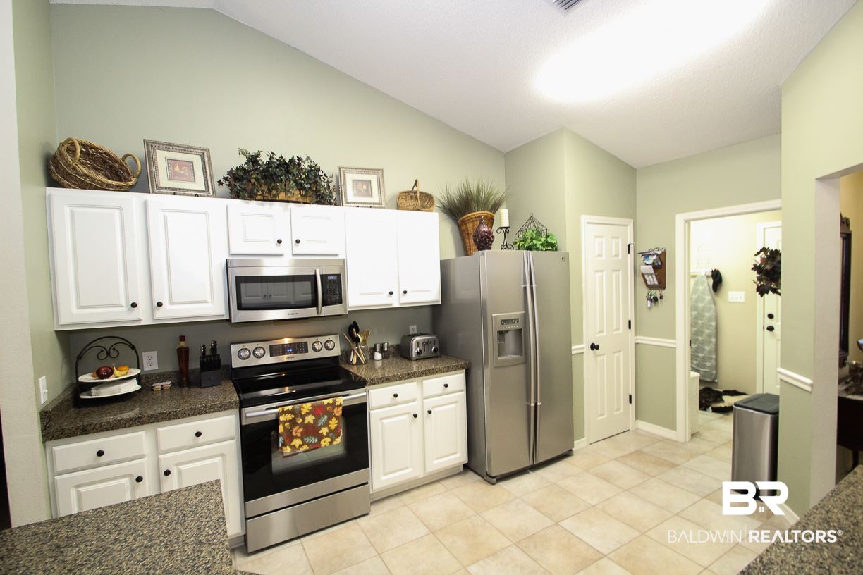 11656 Balsam Court Daphne, AL 36527 - Photo 11 of 49