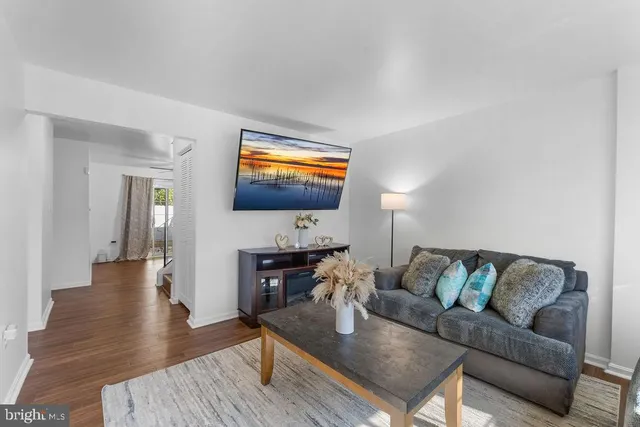 $354,999 | 7714 Merrick Lane, Landover, MD 20785