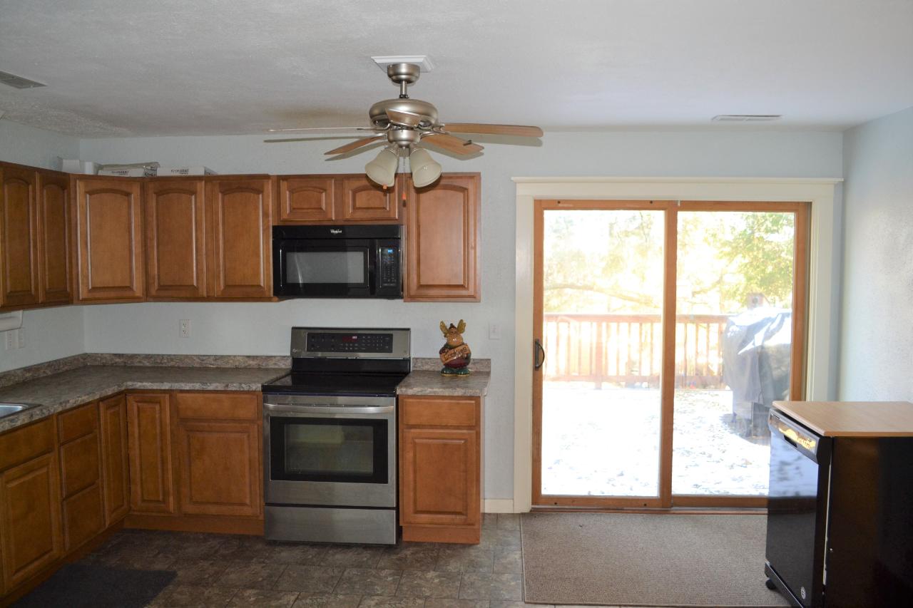 516 Thayer Street Rhinelander, WI 54501 - Photo 10 of 23 Gallery Image 10