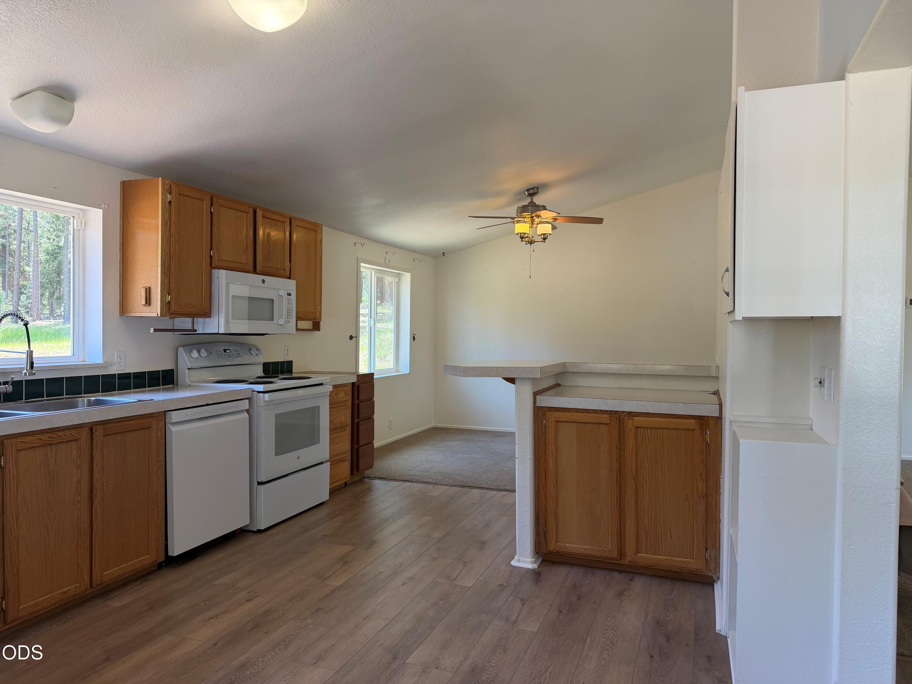 4000 Round Lake Road, Unit SPC 4 Klamath Falls, OR 97601 - Photo 16 of 36