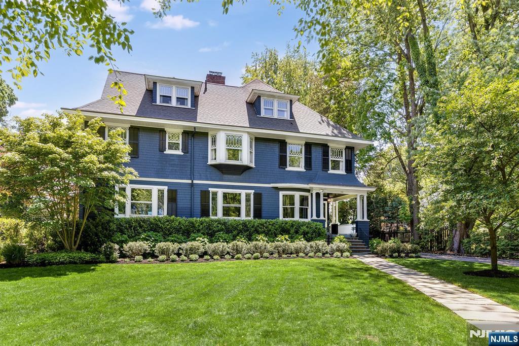 162 Union Street Montclair, NJ 07042 - Photo 1 of 49