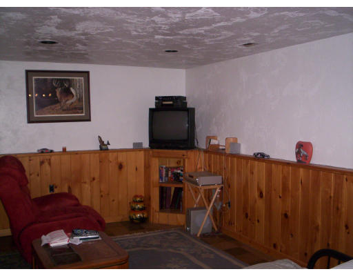 564 Hudson Road Sudbury, MA 01776 - Photo 10 of 16 Gallery Image 10
