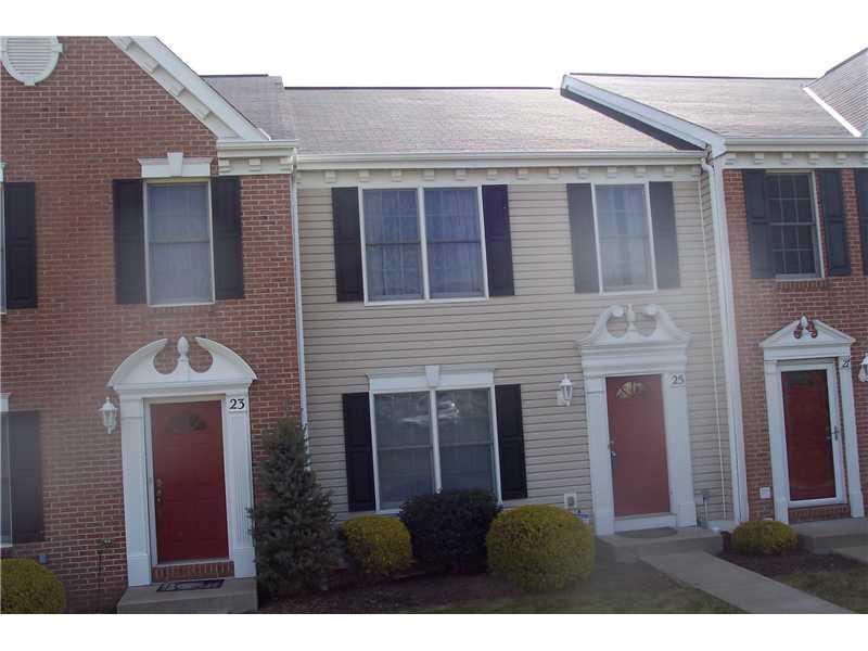 25 Castle View Drive McKees Rocks, PA 15136 - Photo 1 of 18 Exterior Front.