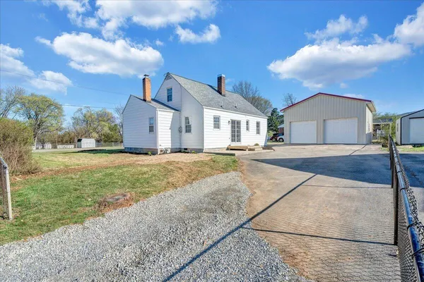 $298,000 | 2105 Mountain Avenue, Salem, VA 24153