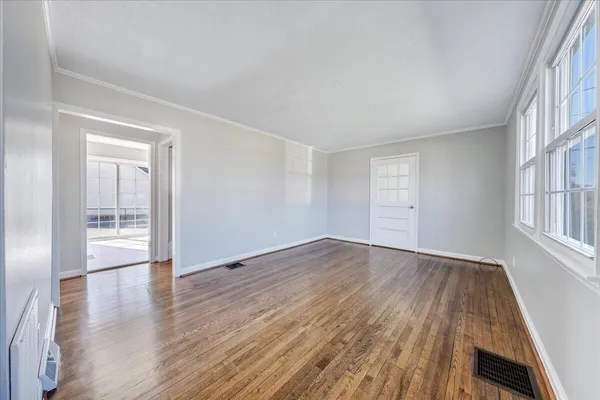 $298,000 | 2105 Mountain Avenue, Salem, VA 24153