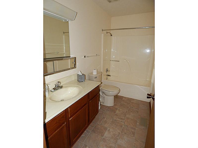 1130 Armsgate Road, Unit 174 Springfield, OH 45503 - Photo 12 of 25