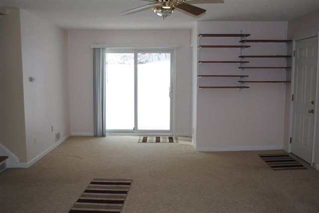 25 Eberle Road Colonie, NY 12110 - Photo 5 of 9 Photo 5