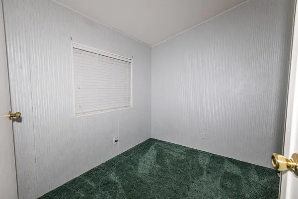 $32,000 | 2505 Jackson Avenue, Unit 113, Escalon, CA 95320