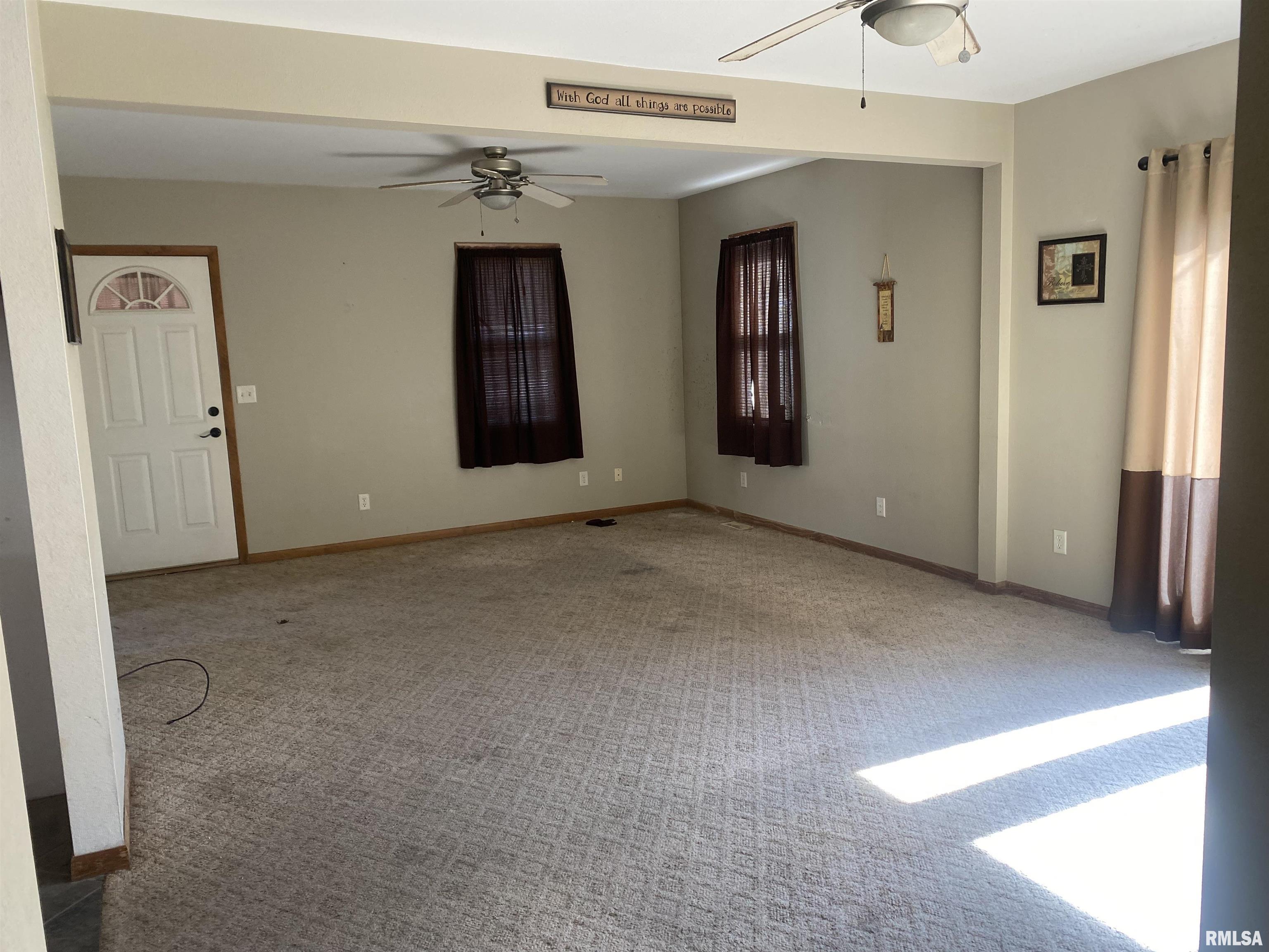 400 Fulton Avenue St. David, IL 61563 - Photo 8 of 36 Gallery Image 8