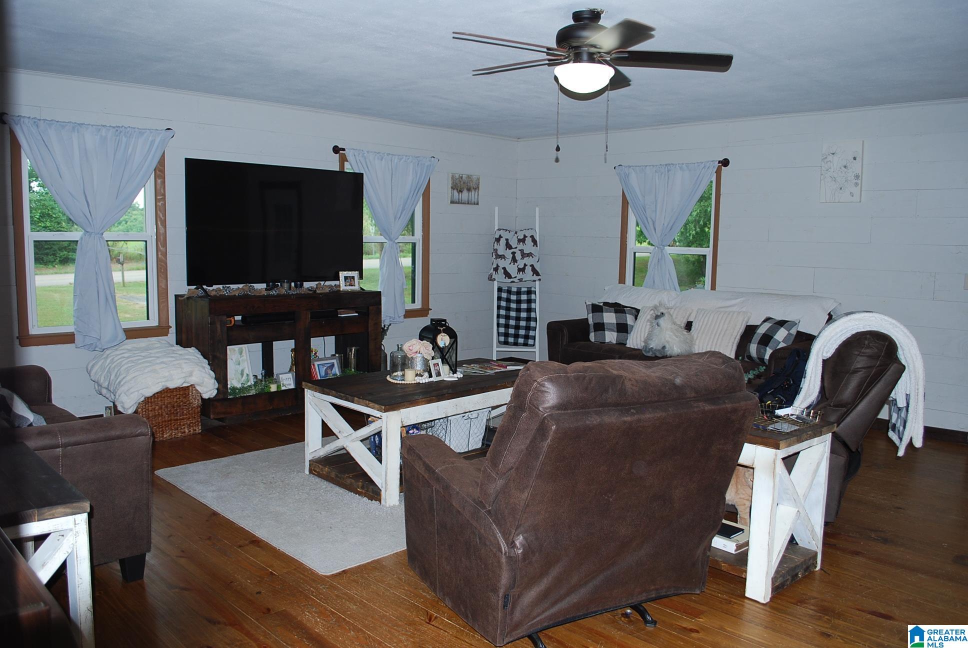 7740 Highway 62 Vincent, AL 35178 - Photo 8 of 25