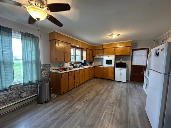 $159,900 | 12945 Bowling Alley Road, Benton, IL 62812