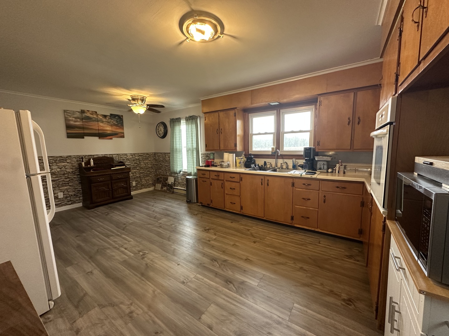 12945 Bowling Alley Road Benton, IL 62812 - Photo 16 of 26