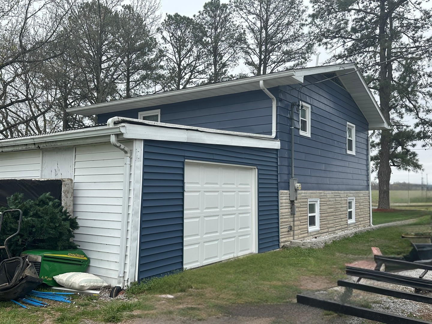 12945 Bowling Alley Road Benton, IL 62812 - Photo 9 of 26