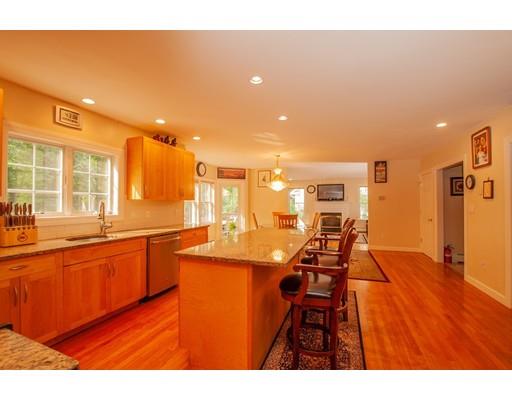 128 Maple Street Lexington, MA 02420 - Photo 11 of 30 Gallery Image 11