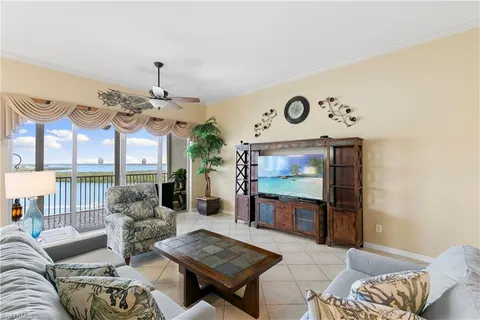 $830,000 | 4141 Bay Beach Lane, Unit 4P3, Fort Myers Beach, FL 33931