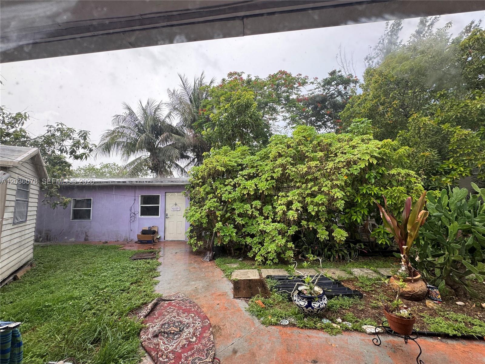 11290 Southwest 47th Terrace Miami, FL 33165 - Photo 17 of 22