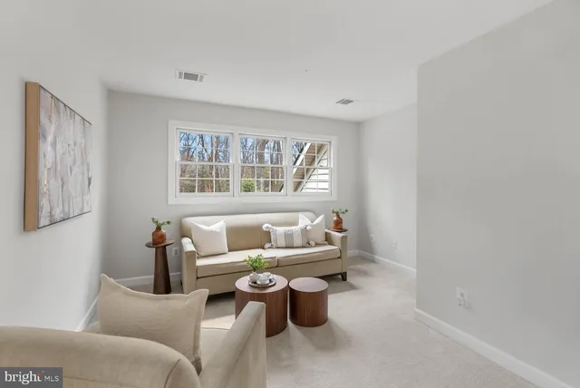 $1,650,000 | 1050 Northfalls Court, Great Falls, VA 22066