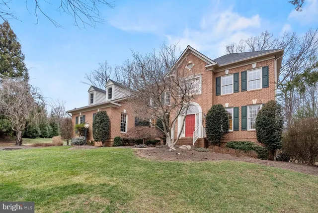 $1,650,000 | 1050 Northfalls Court, Great Falls, VA 22066